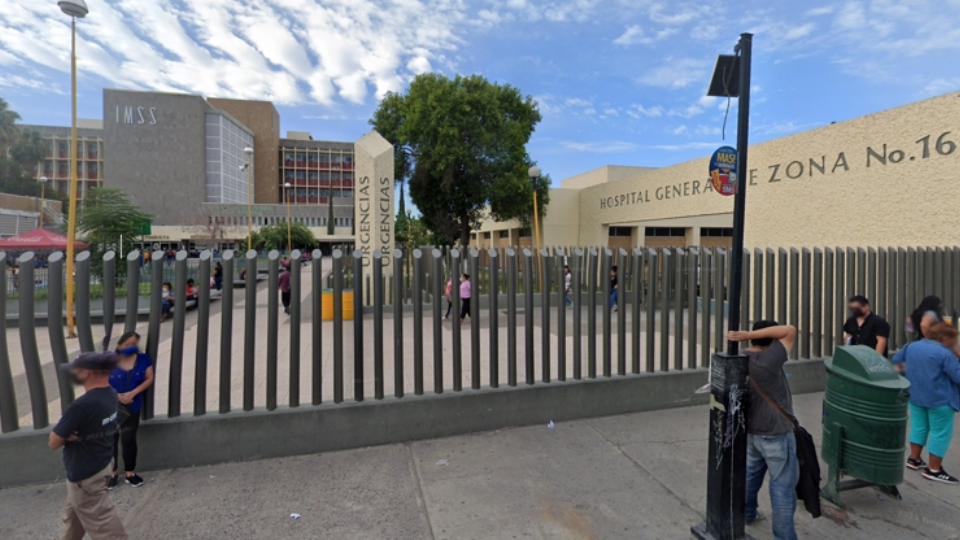 Desalojan hospital en Torreón por gases tóxicos de un paciente