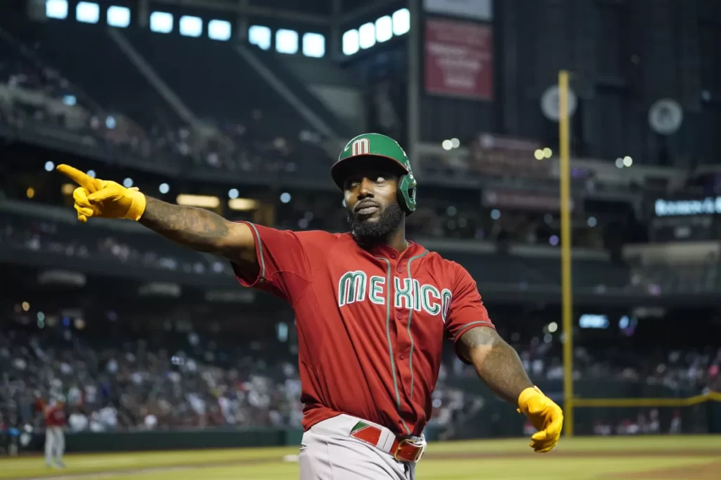 Arozarena guía a México a cuartos de final en el Clásico Mundial de Beisbol thumbnail