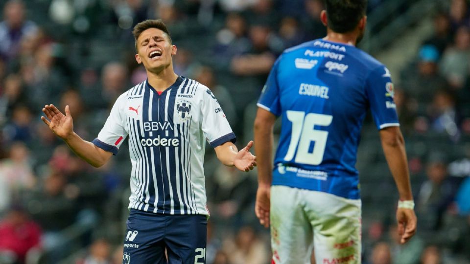 ‘Ponchito’ González se reintegra al entrenamiento con Rayados thumbnail