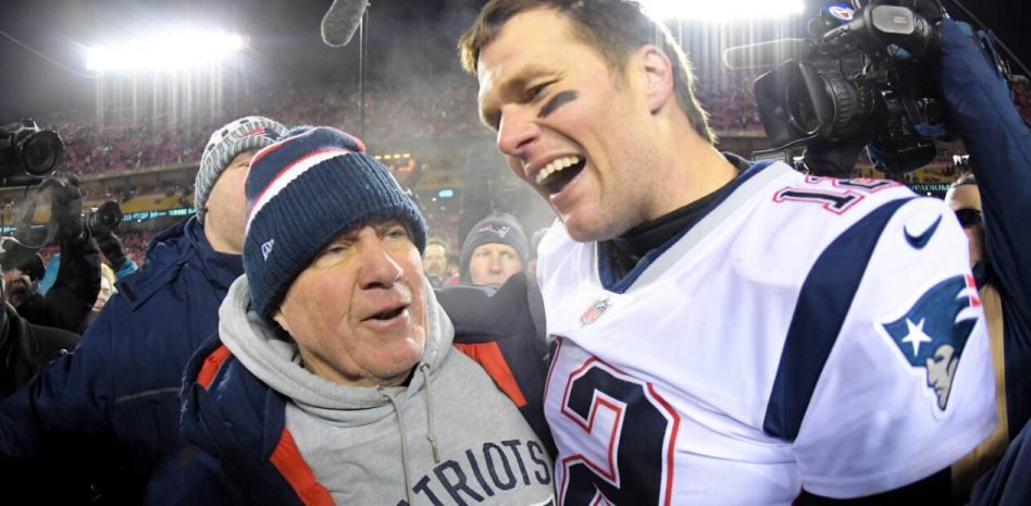 Tom Brady defiende el trabajo de Bill Belichick en el mal paso de Patriots en 2023 thumbnail