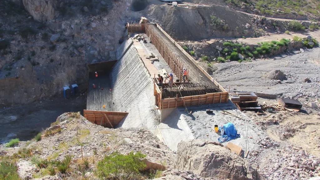 Avanza 85 por ciento construcción de la Presa Filtro II en Ciudad Juárez thumbnail