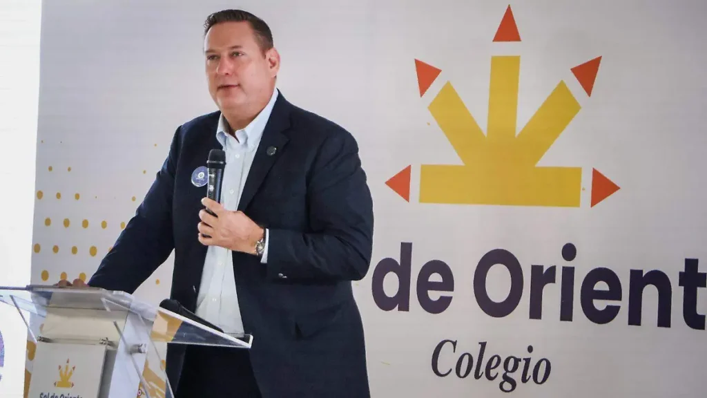 Celebra diputado Olson inauguración del Colegio Sol de Oriente thumbnail